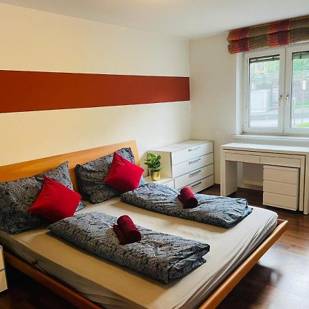 Super Deluxe Apartment - Near U6, U3 In City Center Відень Екстер'єр фото