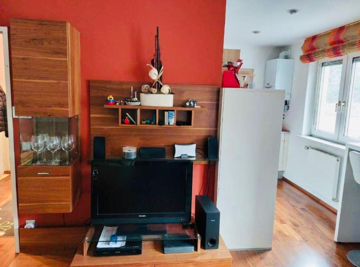 Super Deluxe Apartment - Near U6, U3 In City Center Відень Екстер'єр фото