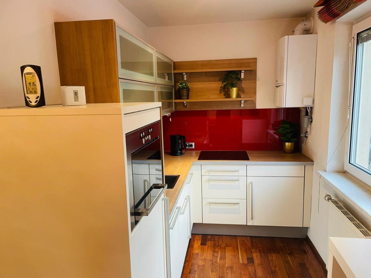 Super Deluxe Apartment - Near U6, U3 In City Center Відень Екстер'єр фото